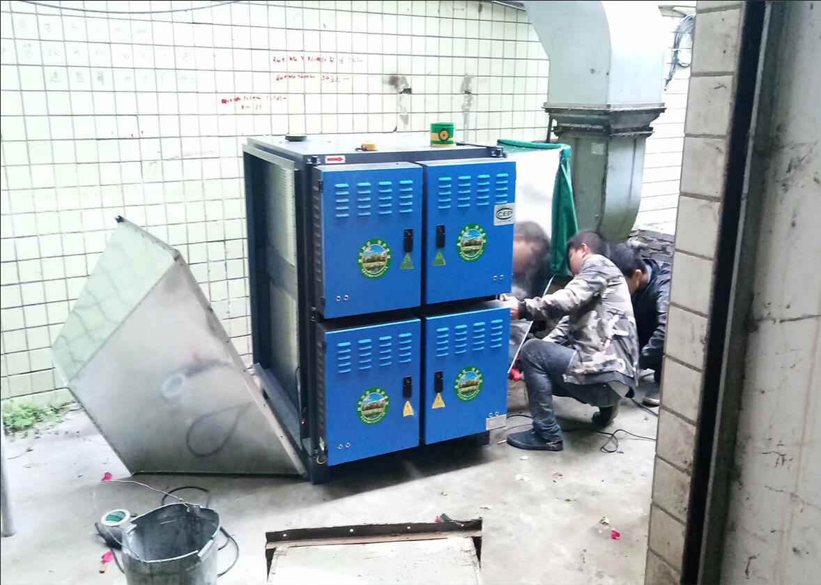 食堂油煙(yān)治理(lǐ)——某大(dà)學食堂